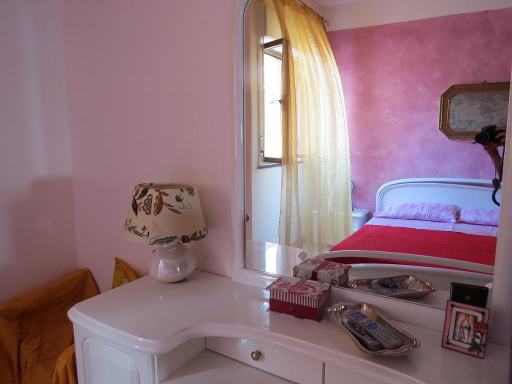 Appartamento Maria Giovanna Giardini-Naxos Habitación foto