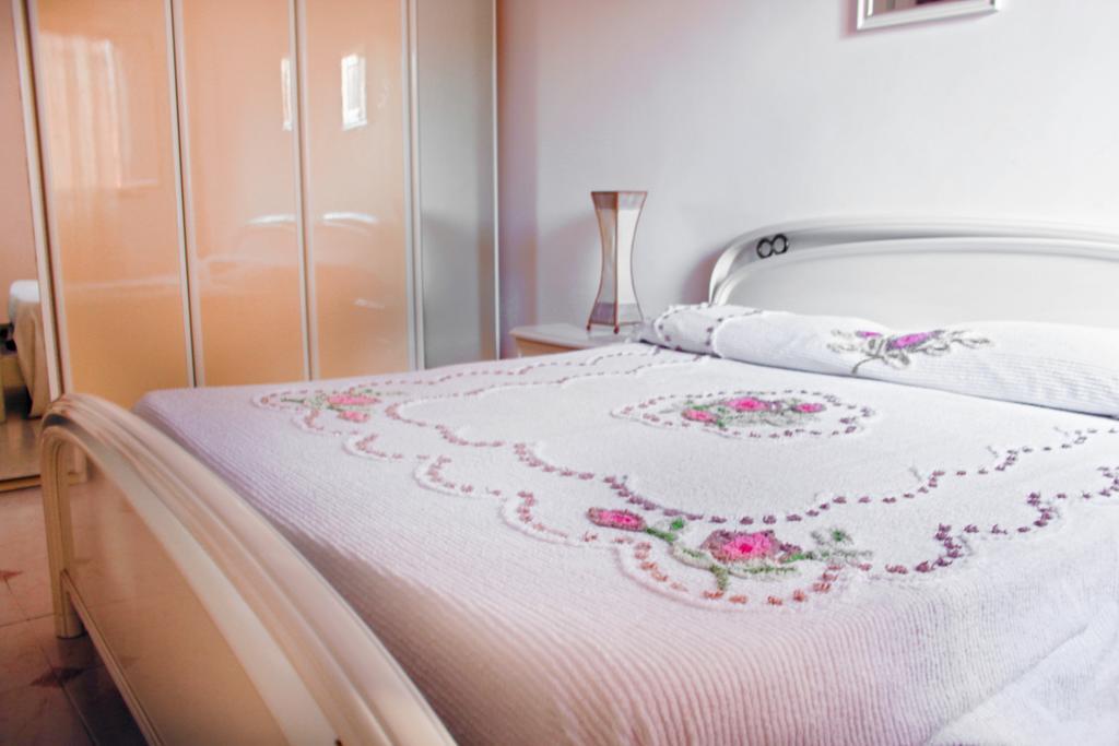 Appartamento Maria Giovanna Giardini-Naxos Habitación foto